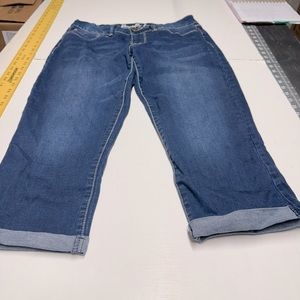 Women's Royalty for Me Capri Jeans Size 10